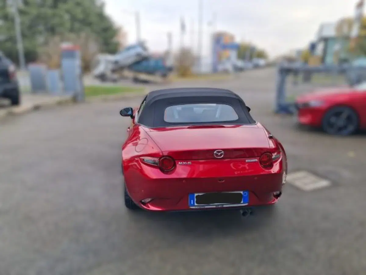 Mazda MX-5 nuova a Bologna (4)