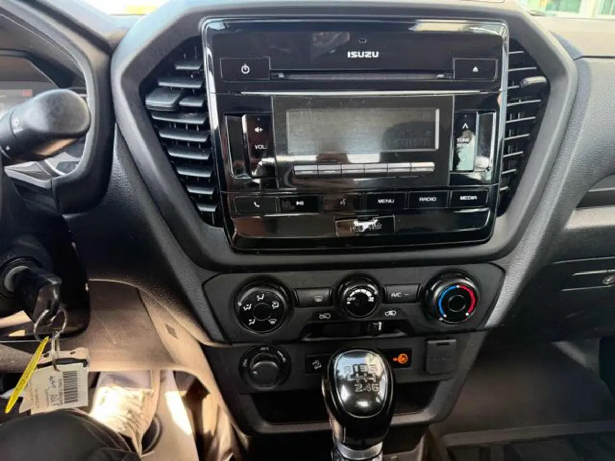 Isuzu D-Max Pick-up usata a Bologna (10)