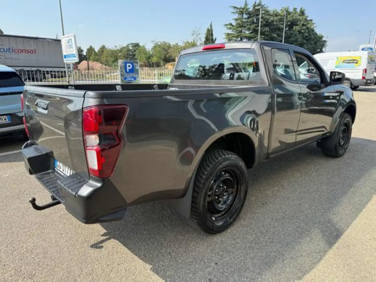 Isuzu D-Max Pick-up usata a Bologna (5)