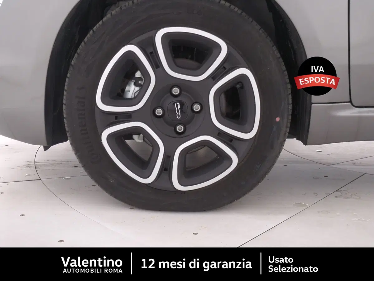 Fiat 500 nuova a Roma (12)