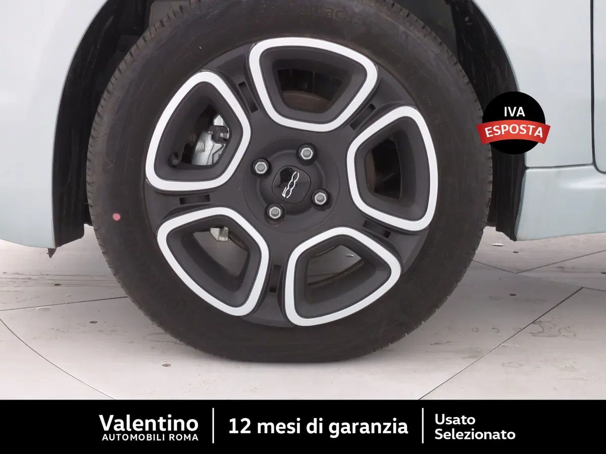 Fiat 500 nuova a Roma (12)
