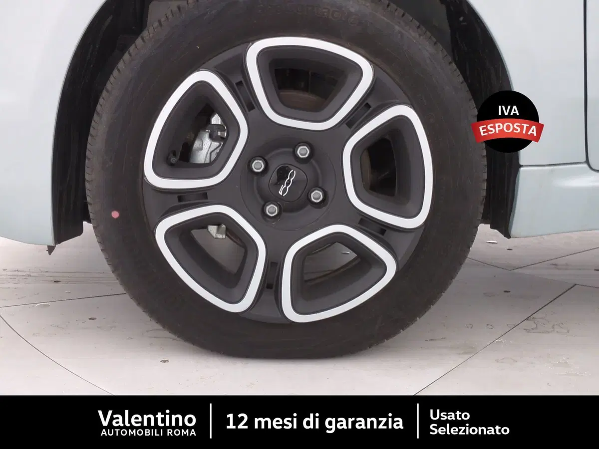 Fiat 500 nuova a Roma (12)