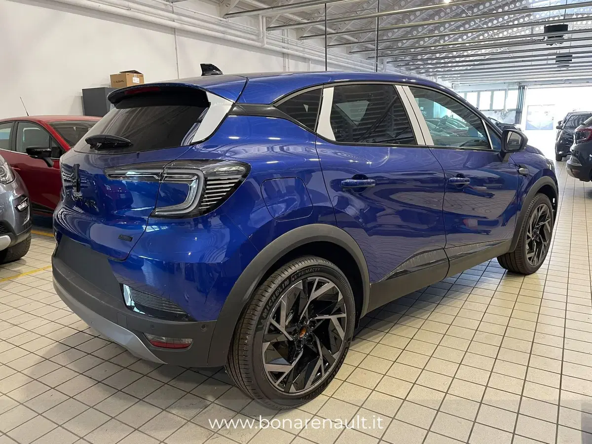 Renault Captur nuova a Monza e Brianza (2)