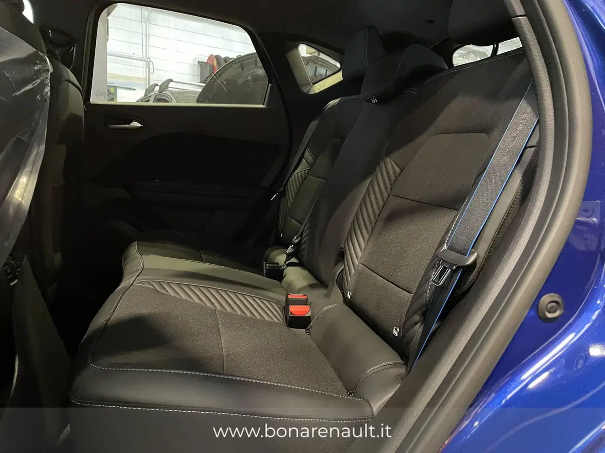 Renault Captur nuova a Monza e Brianza (8)