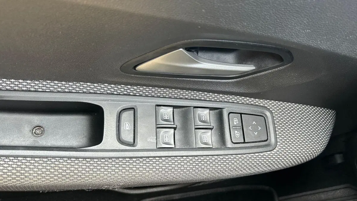 Dacia Sandero usata a Parma (17)