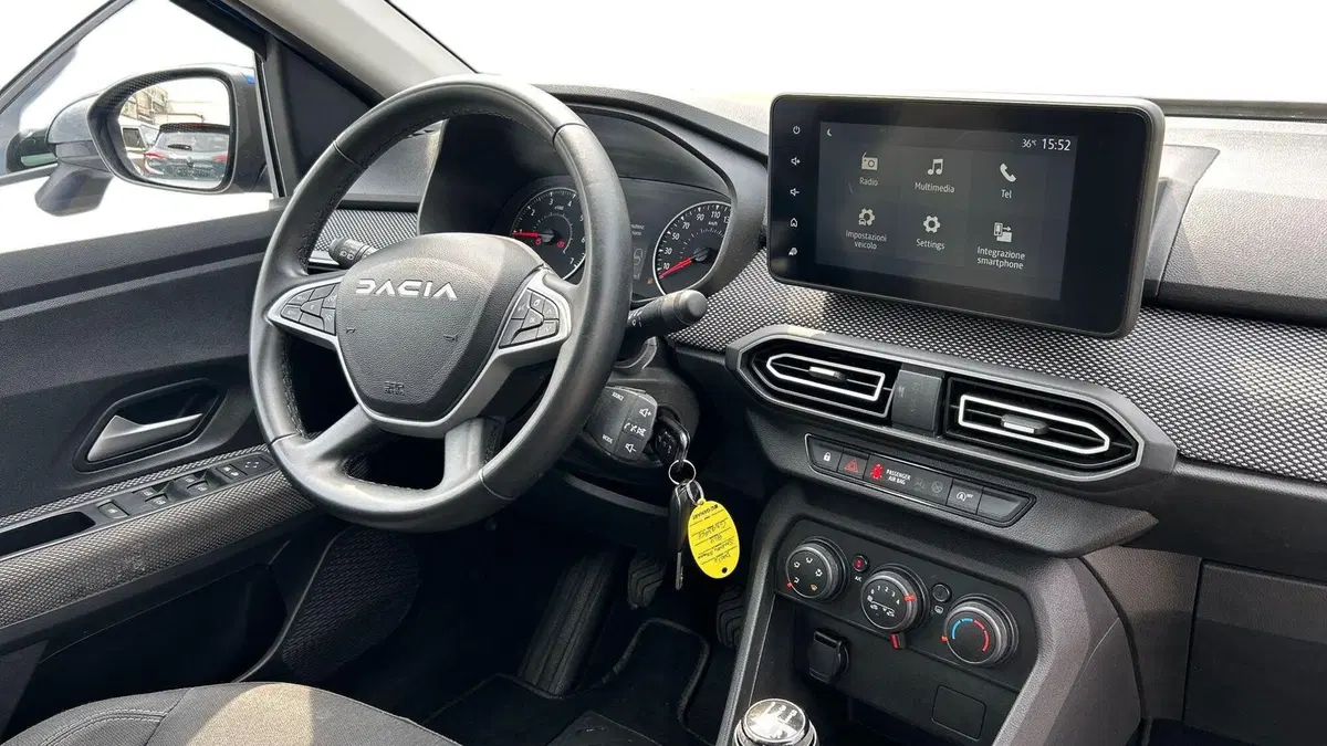 Dacia Sandero usata a Parma (6)