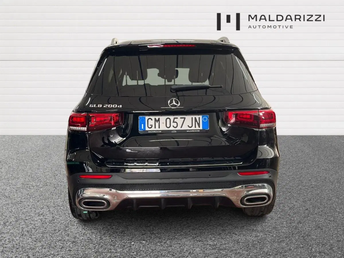 Mercedes-Benz GLB usata a Lecce (3)
