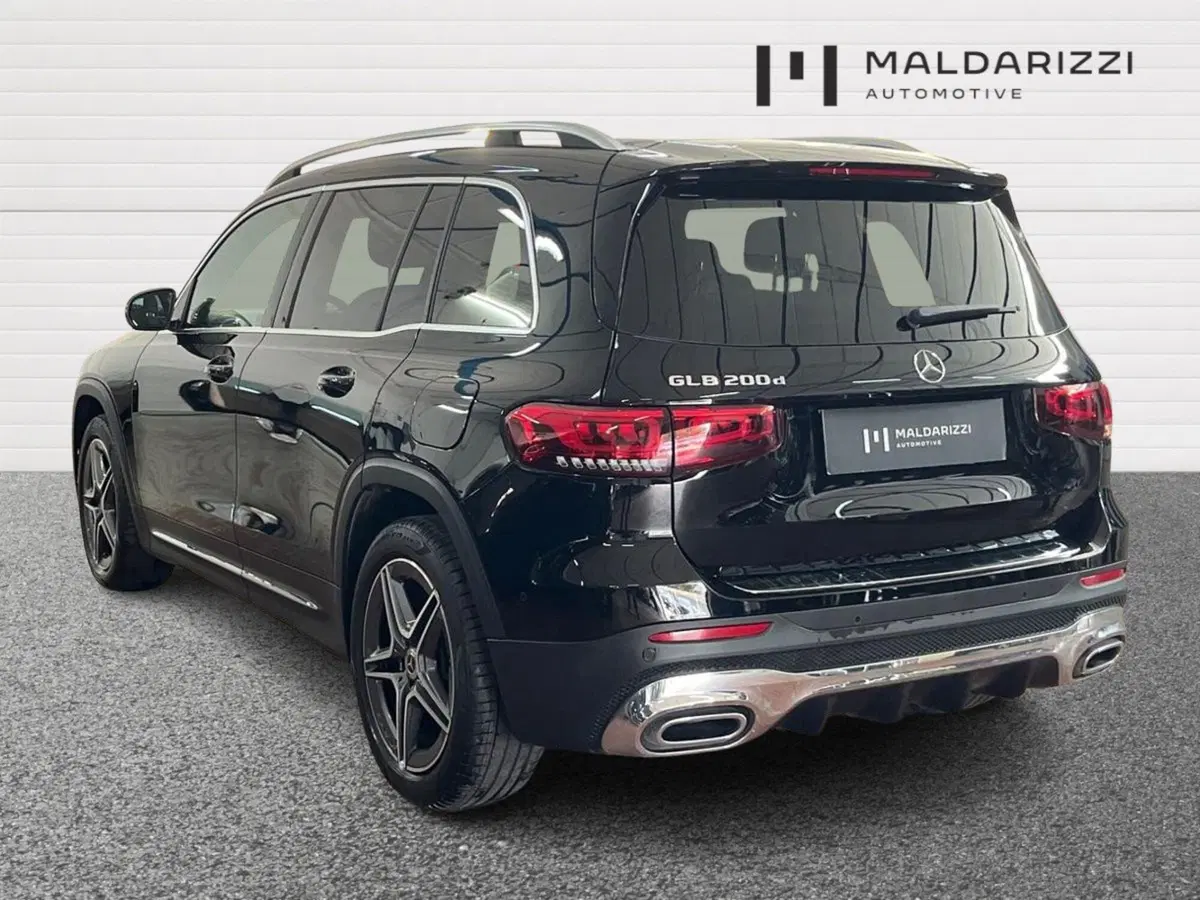 Mercedes-Benz GLB usata a Lecce (4)