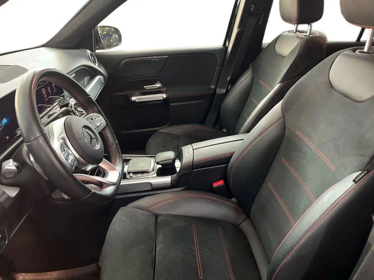 Mercedes-Benz GLB usata a Lecce (7)