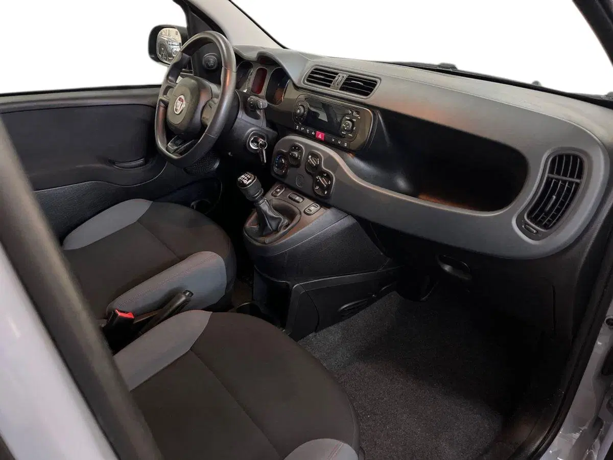 Fiat Panda usata a Bari (9)