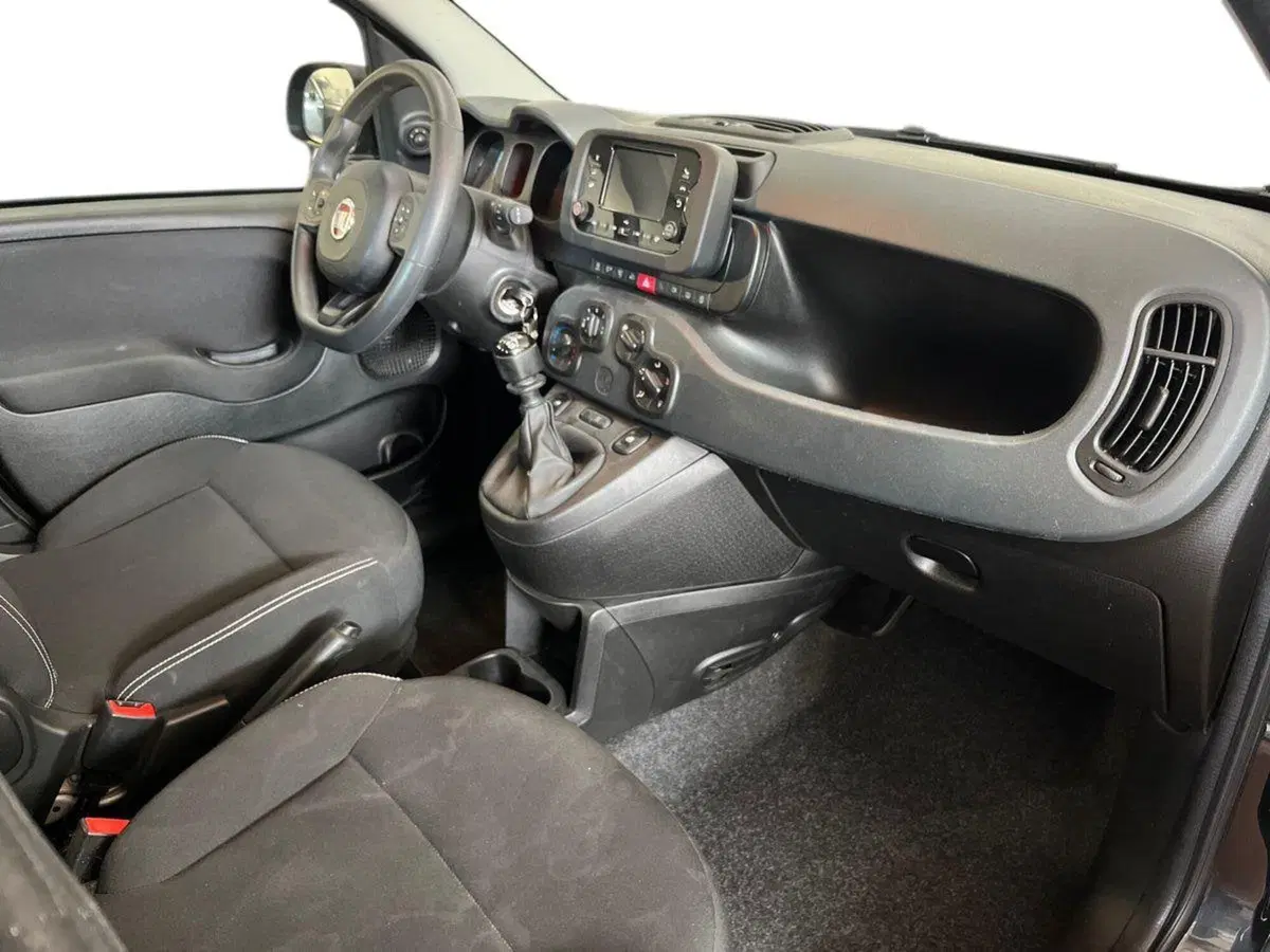 Fiat Panda Cross usata a Bari (9)