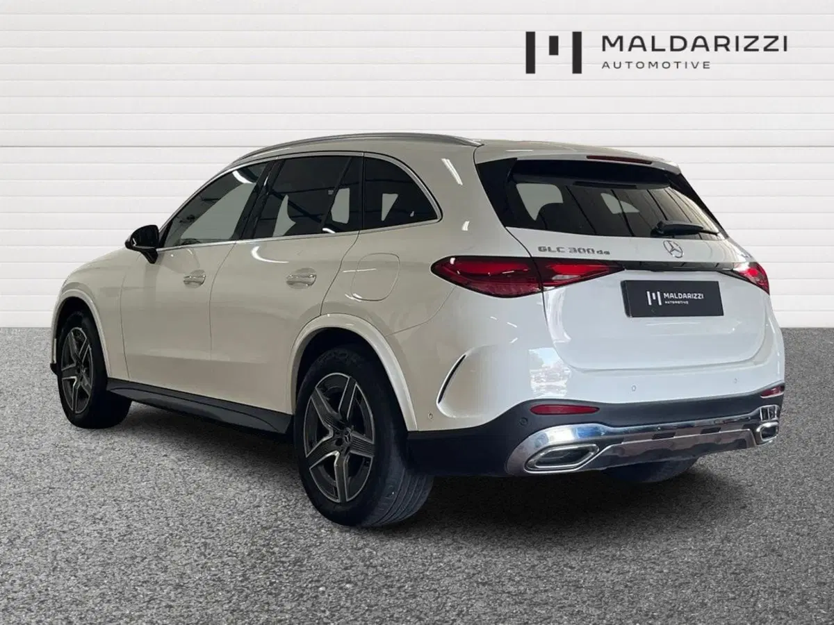 Mercedes-Benz GLC SUV usata a Bari (4)