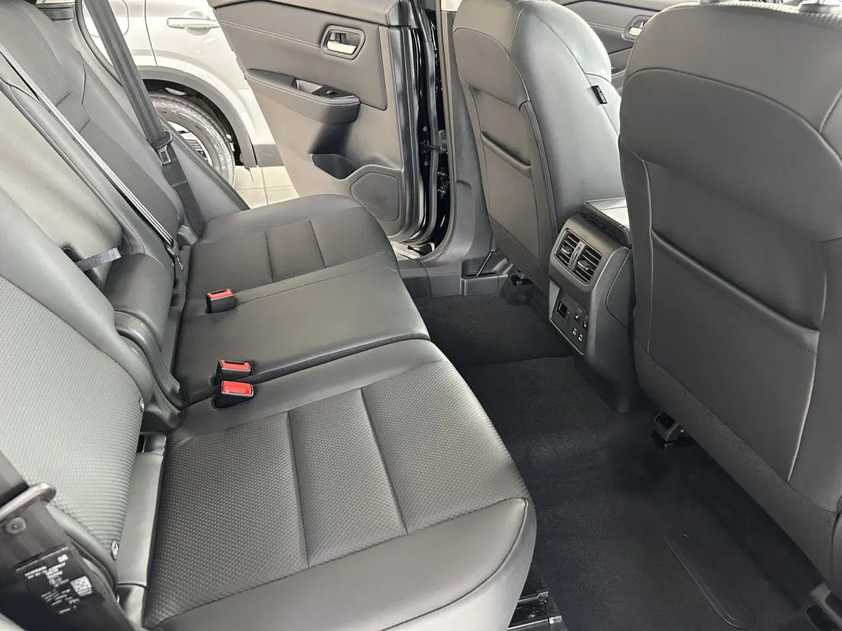 Nissan X-Trail nuova a Ferrara (13)