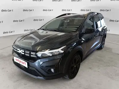 Dacia Jogger 1.0 tce Extreme UP Gpl 100cv del 2023 usata a Poggio Renatico