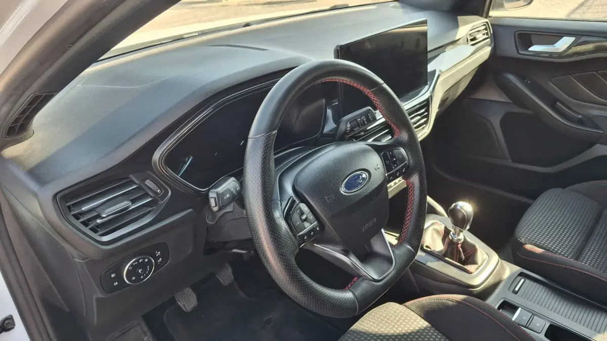 Ford Focus usata a Pescara (6)
