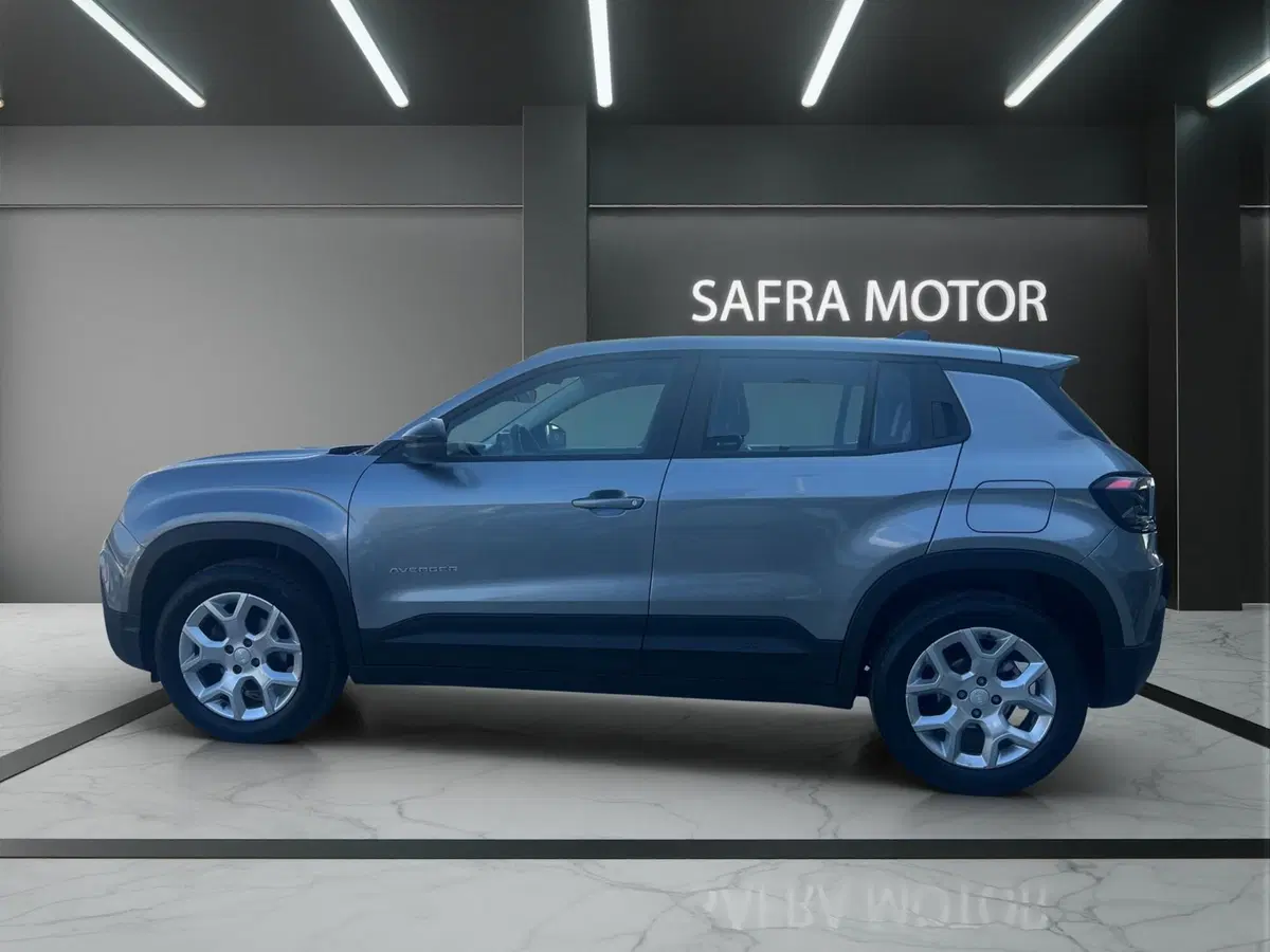Jeep Avenger usata a Cosenza (3)