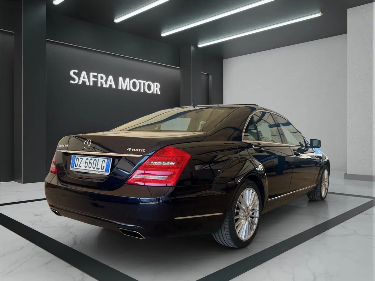 Mercedes-Benz Classe S usata a Cosenza (6)