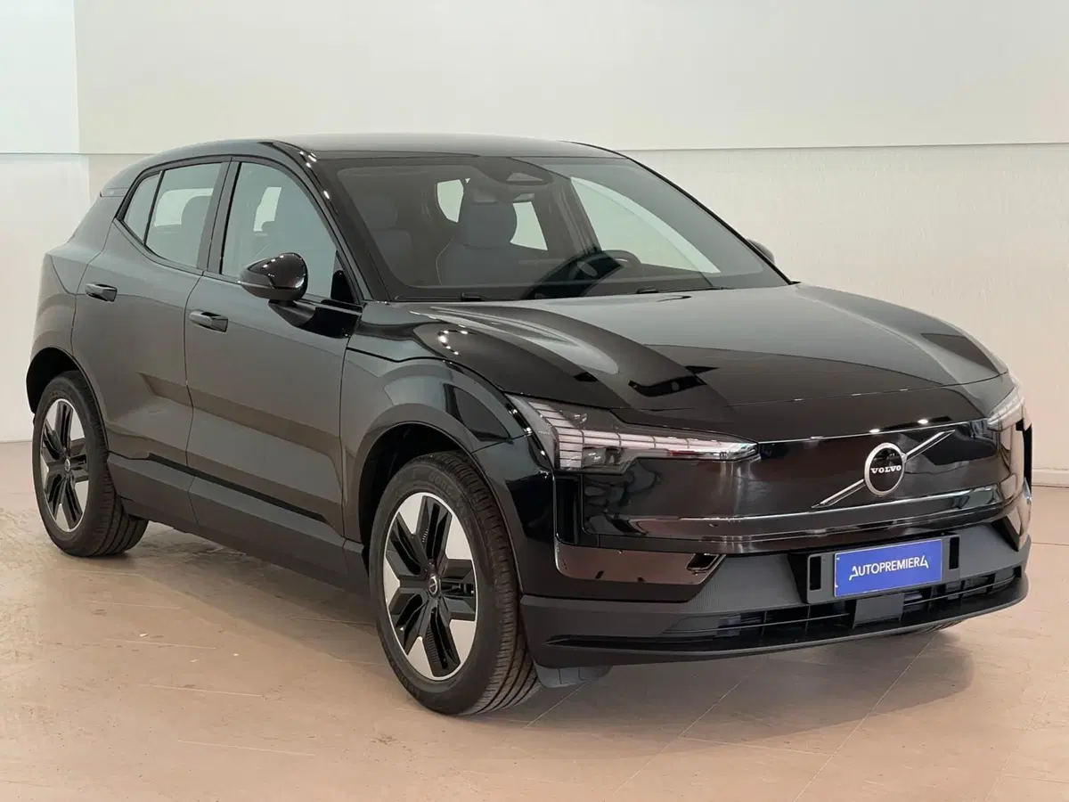 Volvo EX30 usata a Como (3)