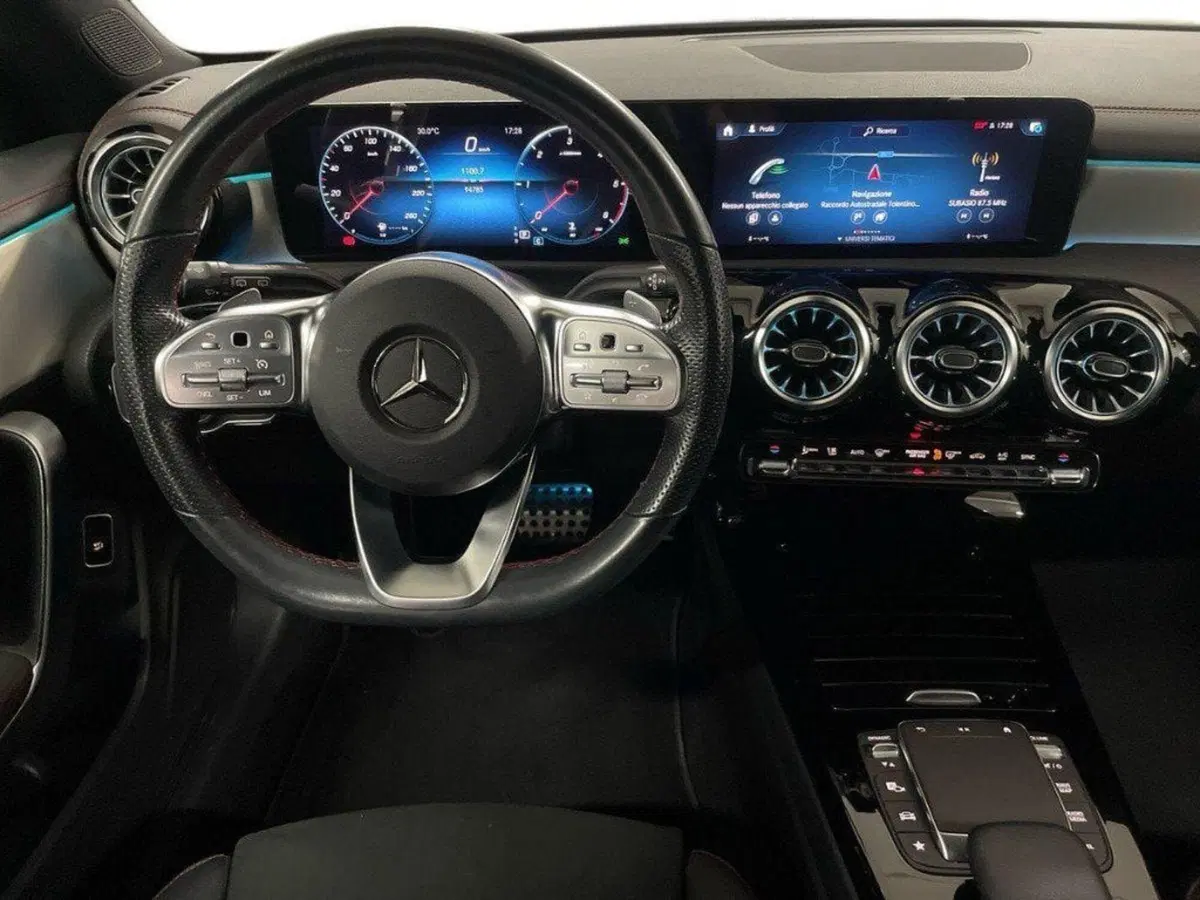 Mercedes-Benz CLA Shooting Brake usata a Ancona (11)