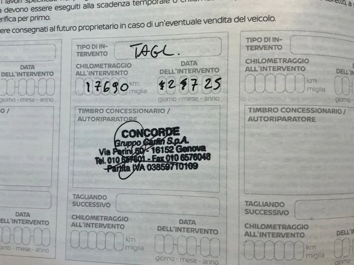 Nissan Qashqai usata a Como (13)