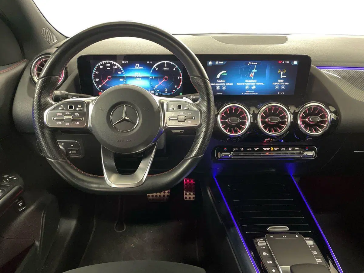Mercedes-Benz GLA SUV usata a Ancona (11)