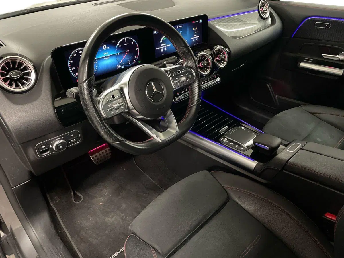 Mercedes-Benz GLA SUV usata a Ancona (16)