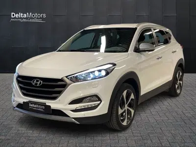 Hyundai Tucson 1.7 CRDi Sound Edition del 2017 usata a Ancona