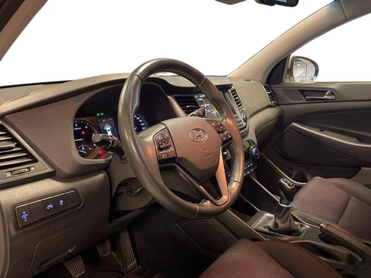 Hyundai Tucson usata a Ancona (16)