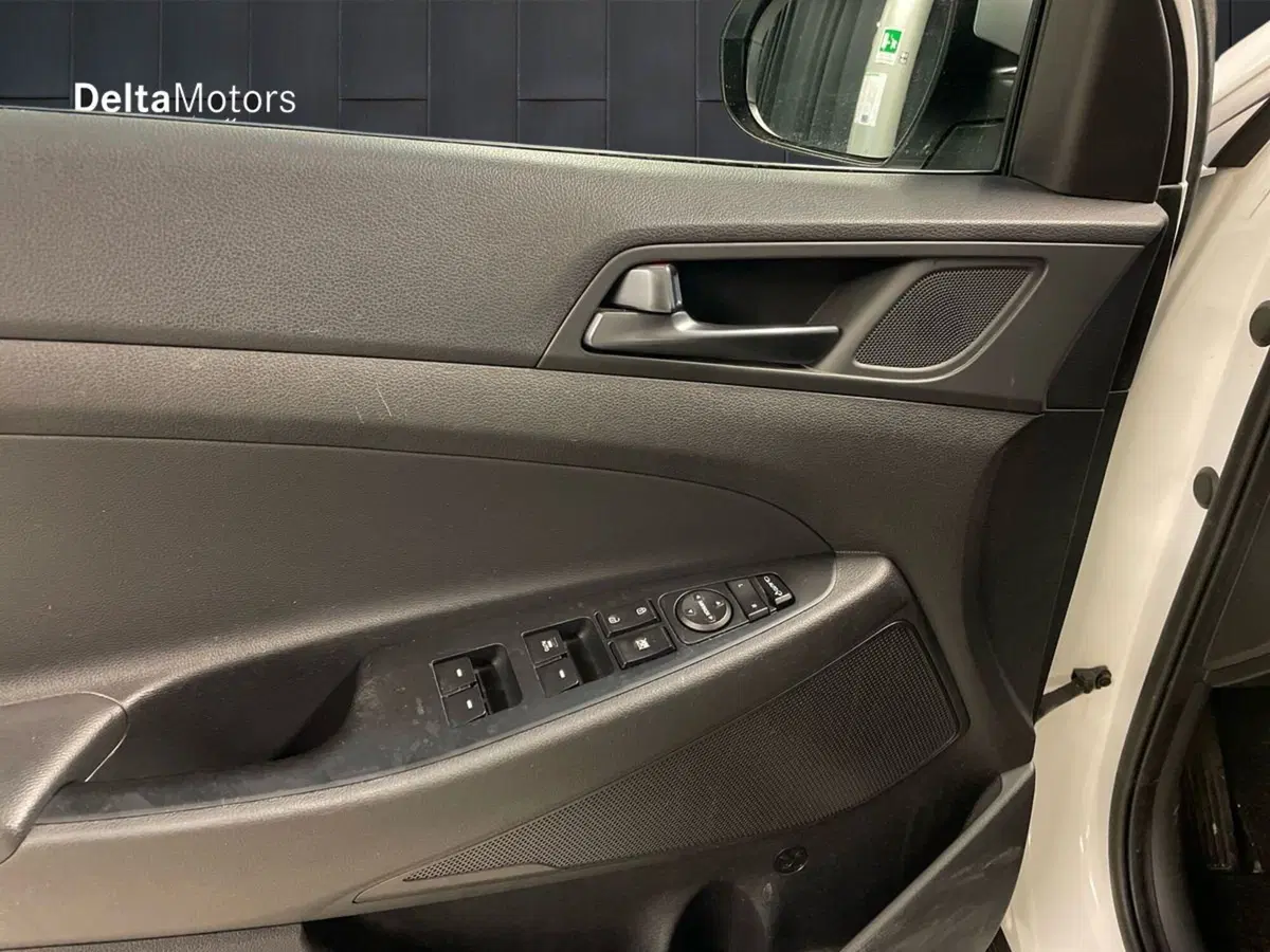 Hyundai Tucson usata a Ancona (17)