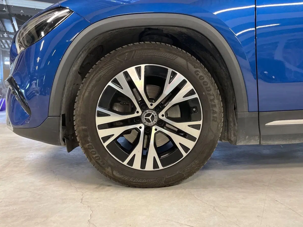 Mercedes-Benz GLA SUV usata a Ancona (8)