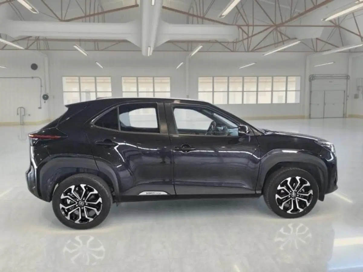 Toyota Yaris Cross usata a Ancona (4)