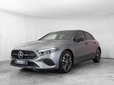 Mercedes-Benz Classe A 180 d Automatic Premium nuova a Montecosaro