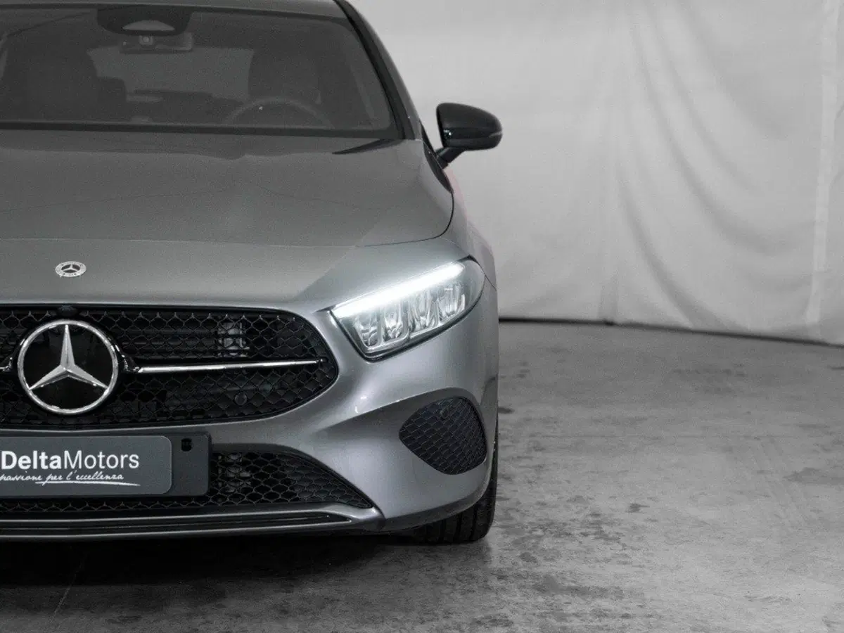 Mercedes-Benz Classe A nuova a Macerata (6)