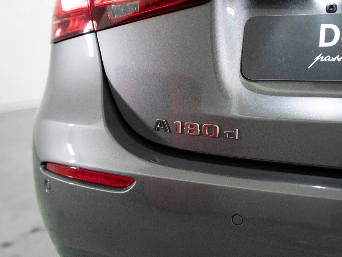 Mercedes-Benz Classe A nuova a Macerata (9)