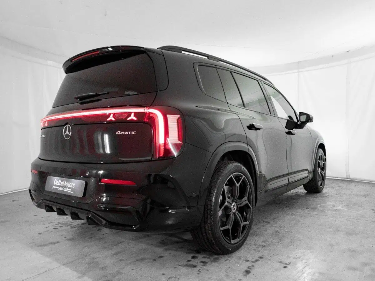 Mercedes-Benz GLB nuova a Macerata (4)