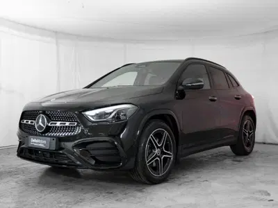 Mercedes-Benz GLA SUV 200 d Automatic Executive nuova a Montecosaro