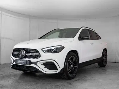 Mercedes-Benz GLA SUV 200 d Automatic Executive nuova a Montecosaro