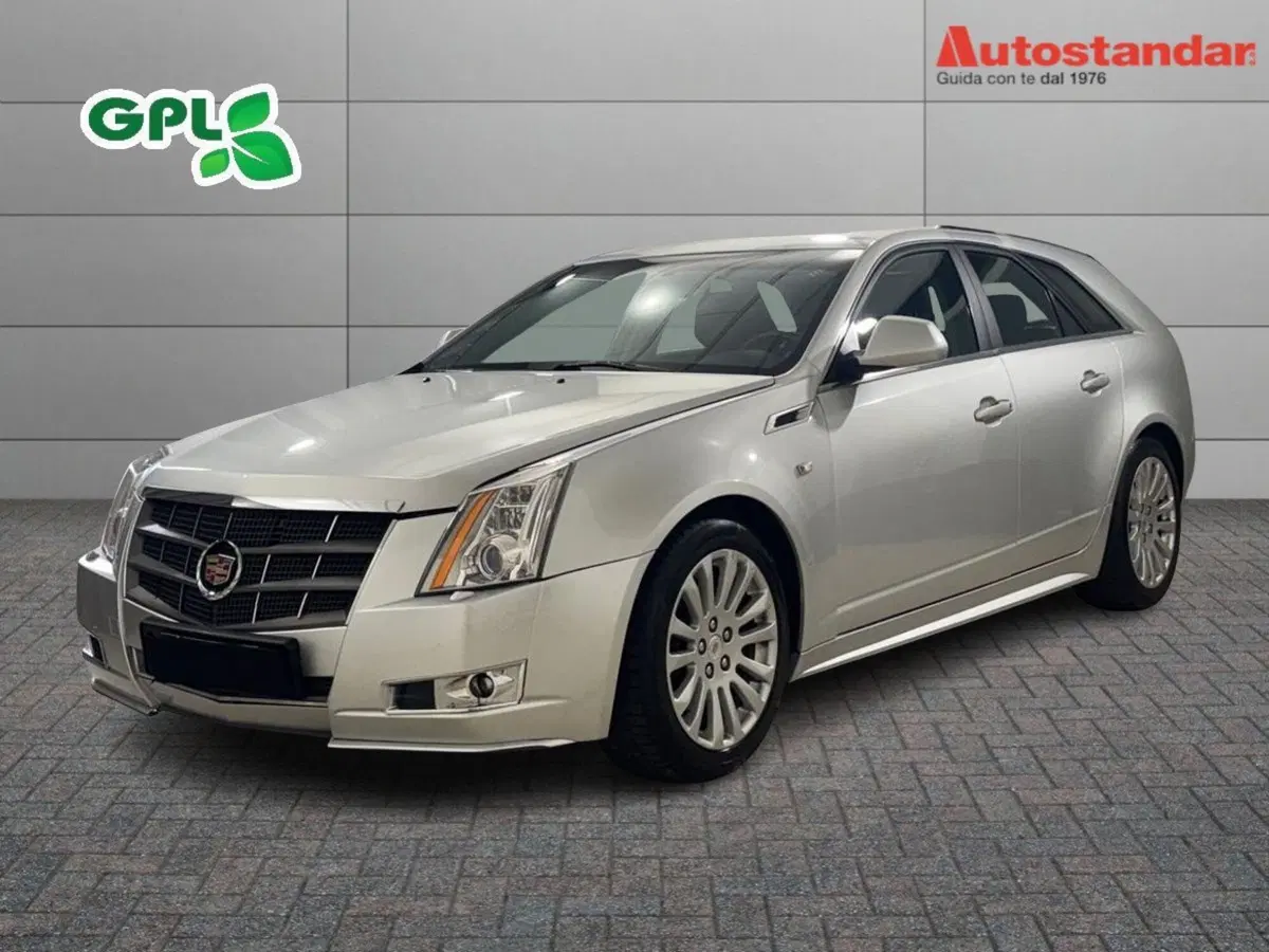 Cadillac CTS Station Wagon usata a Torino