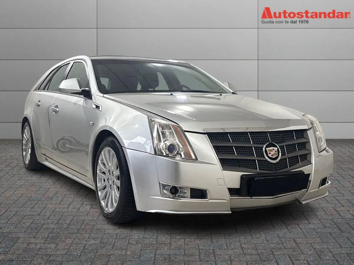 Cadillac CTS Station Wagon usata a Torino (3)