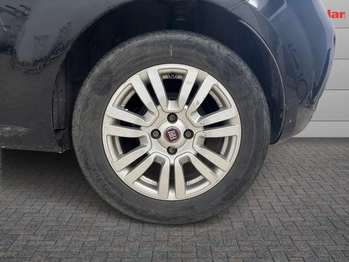 Fiat Punto usata a Torino (14)