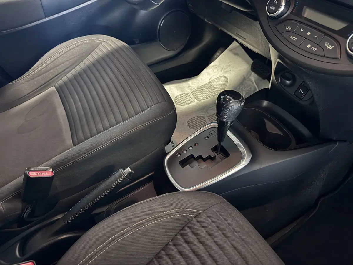 Toyota Yaris usata a Messina (13)