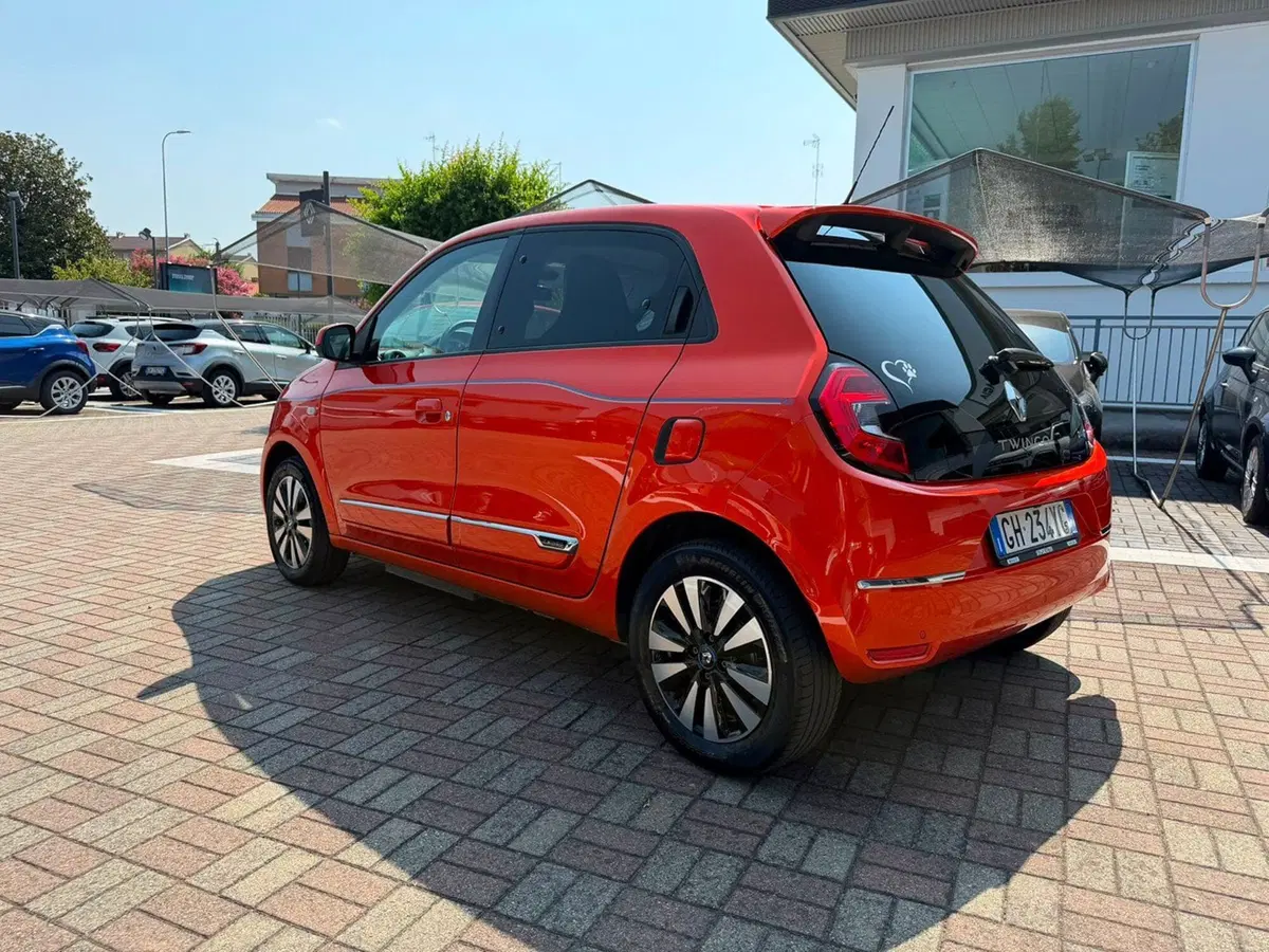 Renault Twingo usata a Pavia (16)