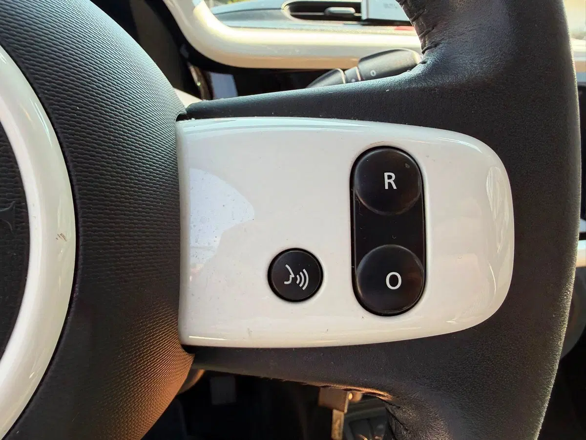 Renault Twingo usata a Pavia (7)
