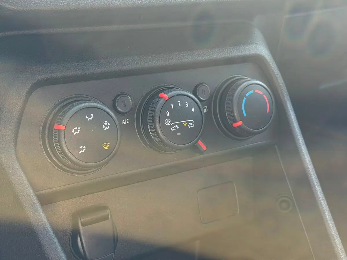 Dacia Sandero usata a Pavia (4)