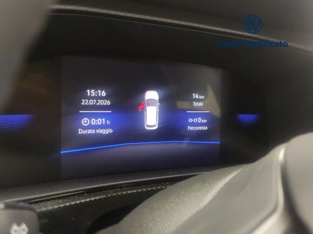 Volkswagen T-Cross nuova a Avellino (19)