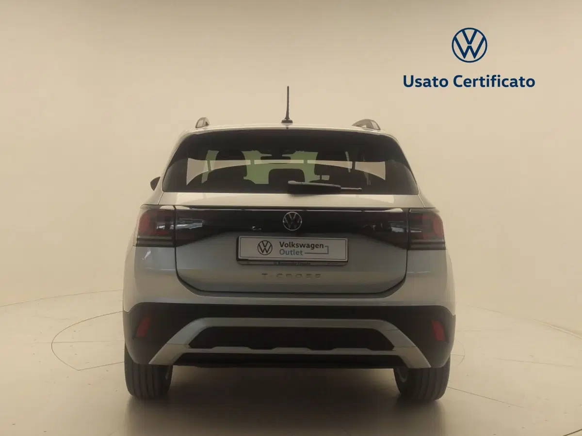 Volkswagen T-Cross nuova a Avellino (6)