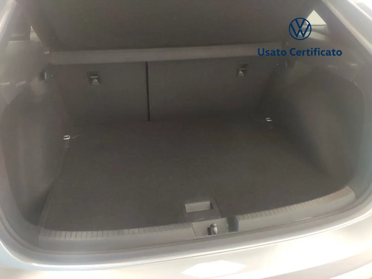 Volkswagen Taigo usata a Avellino (14)