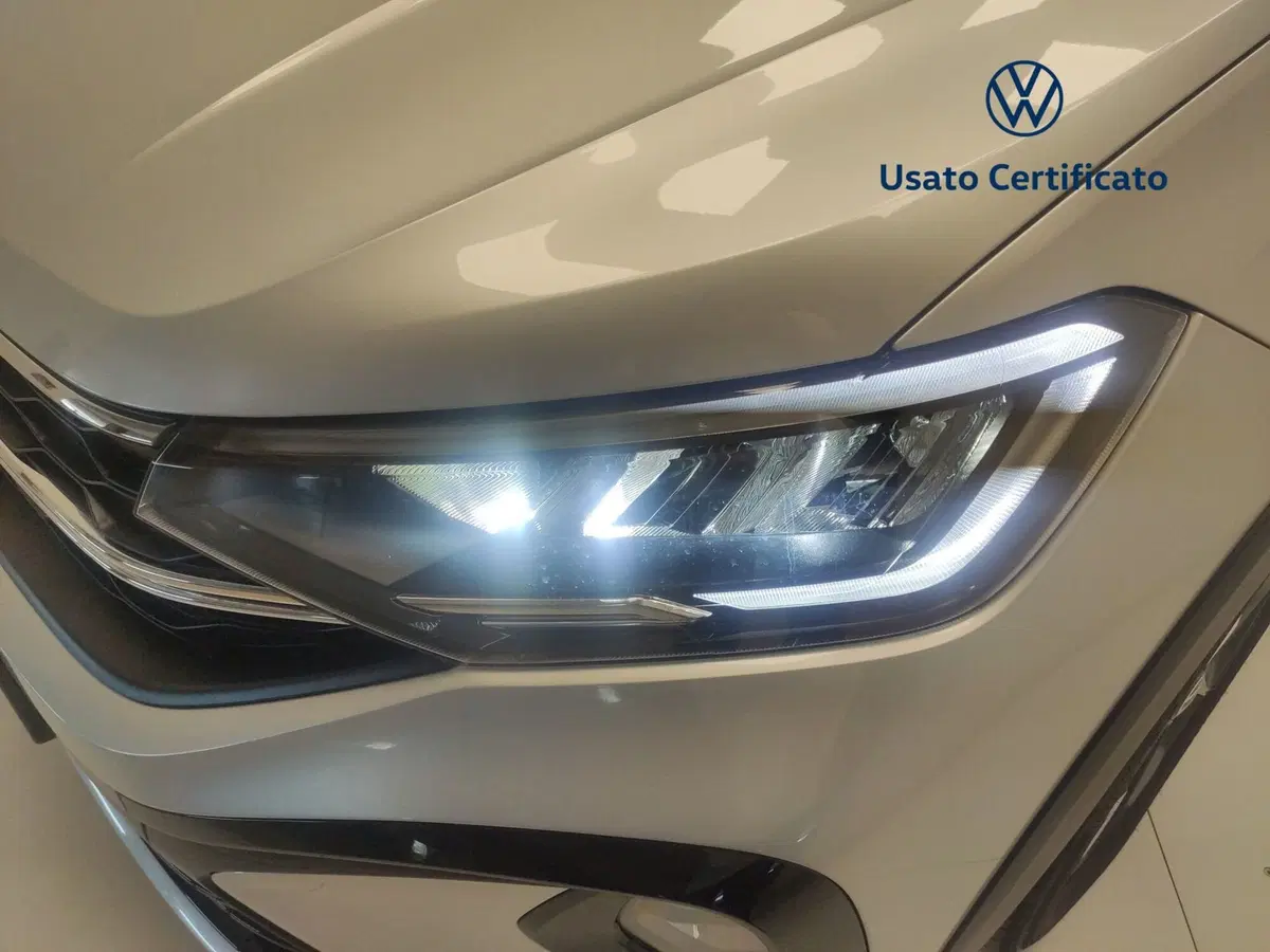 Volkswagen Taigo usata a Avellino (8)