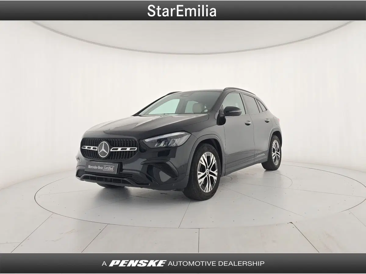 Mercedes-Benz GLA SUV usata a Bologna