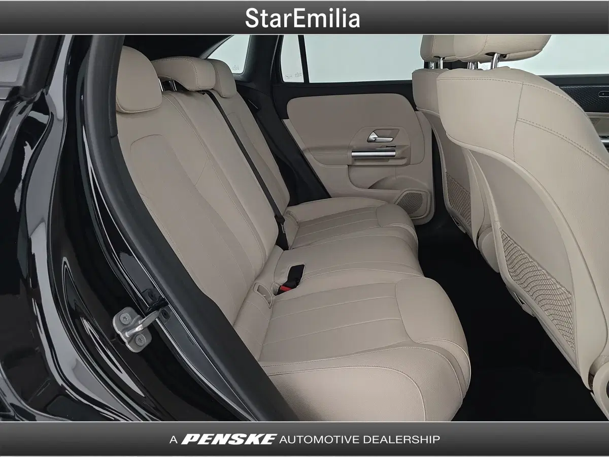 Mercedes-Benz GLA SUV usata a Bologna (18)